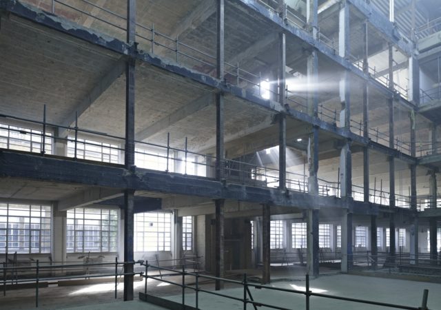 The Buckley Building - Raising the Steels